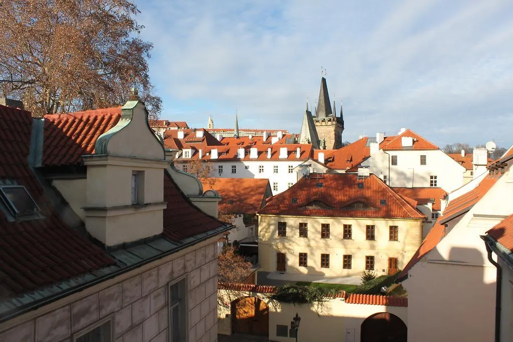 Апартаменты Temporary Guest House Prague