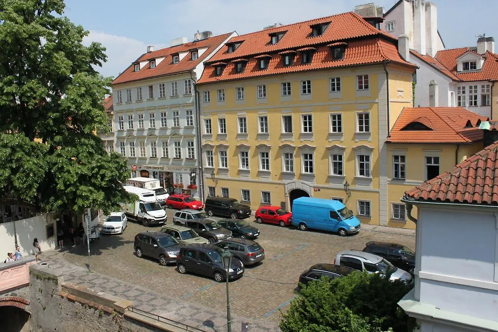 Апартаменты Temporary Guest House Prague