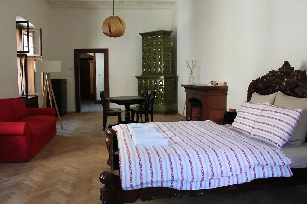 Temporary Guest House Prague Апартаменты